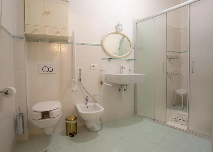 Residenza Porta Leoni - Royal Welcome فيرونا