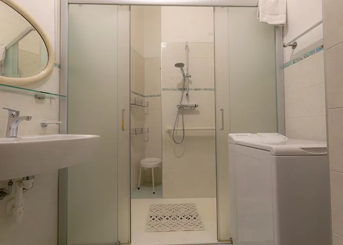 Residenza Porta Leoni - Royal Welcome فيرونا