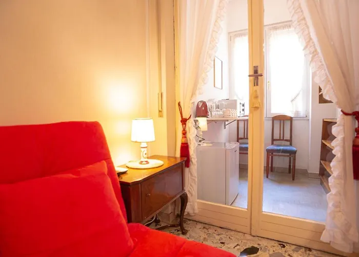 Residenza Porta Leoni - Royal Welcome *