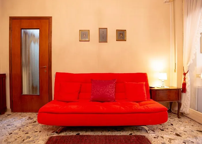 شقة Residenza Porta Leoni - Royal Welcome فيرونا