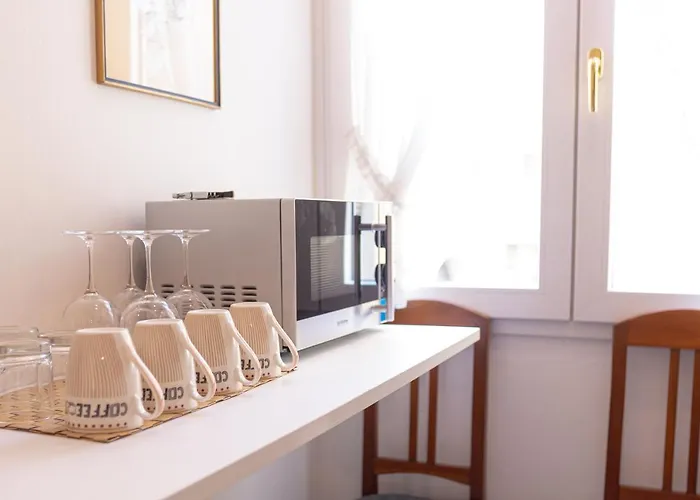 Residenza Porta Leoni - Royal Welcome فيرونا